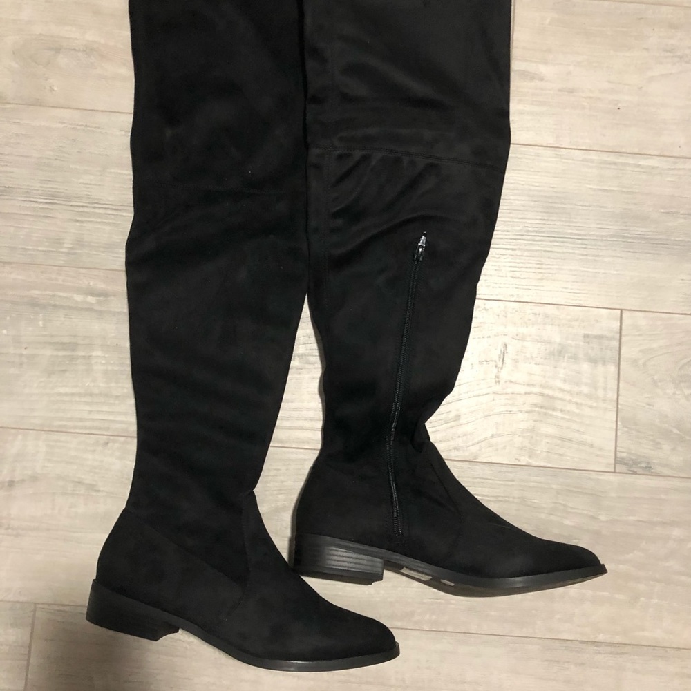 Over the knee faux suede boots sz 9 wide ankle